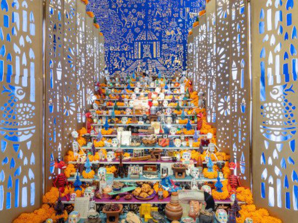 Altar de Muertos Casa de México 2024