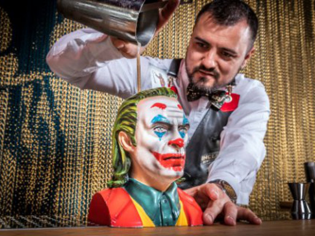 Cóctel Joker. INCLÁN BRUTAL BAR