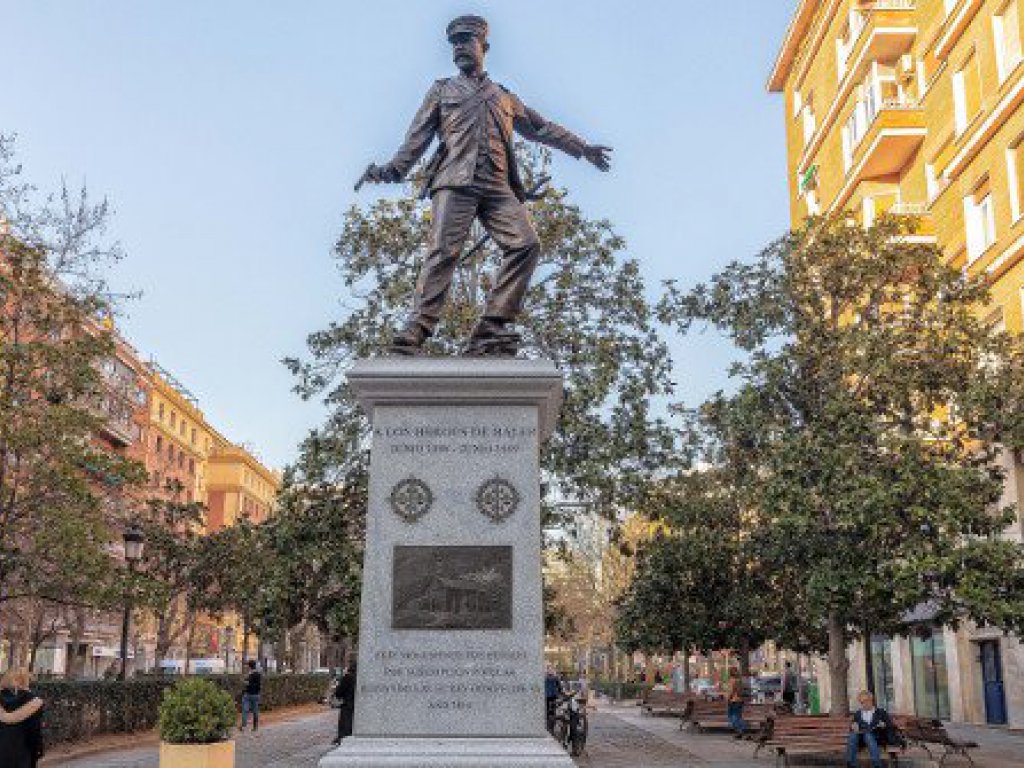 Monumento Heróes de Baler
